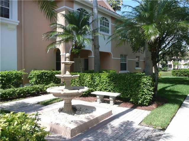 124 Legendary Circle, Palm Beach Gardens, FL 33418