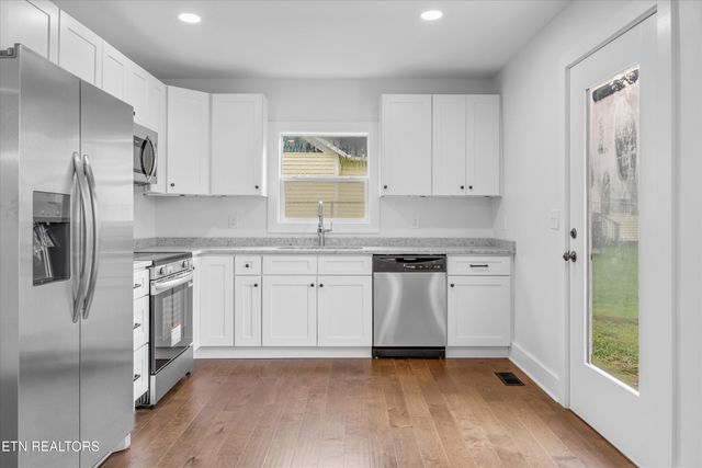 2302 Adair Ave, Knoxville, TN 37917
