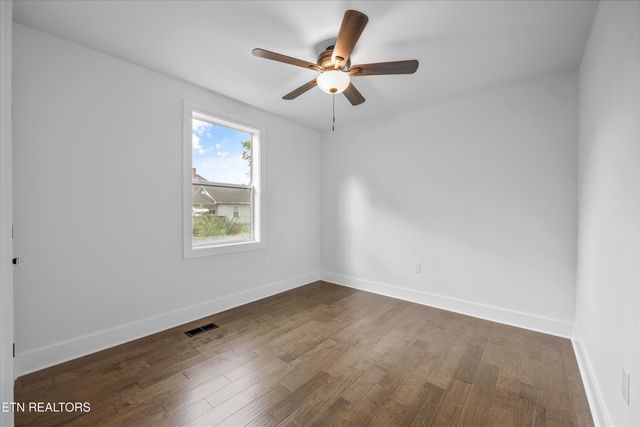 2302 Adair Ave, Knoxville, TN 37917