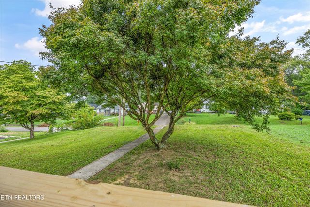 2302 Adair Ave, Knoxville, TN 37917