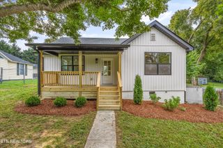 2302 Adair Ave, Knoxville, TN 37917