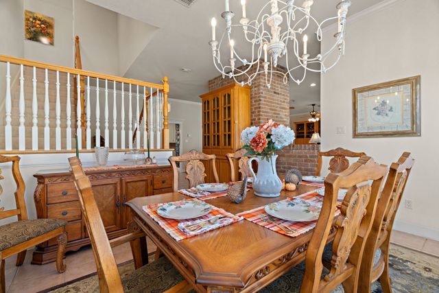 72 Crown Road, Willow Park, TX 76087