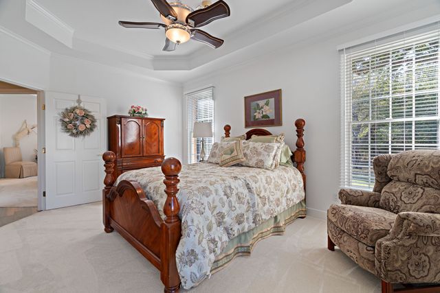 72 Crown Road, Willow Park, TX 76087