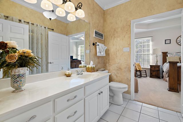 72 Crown Road, Willow Park, TX 76087