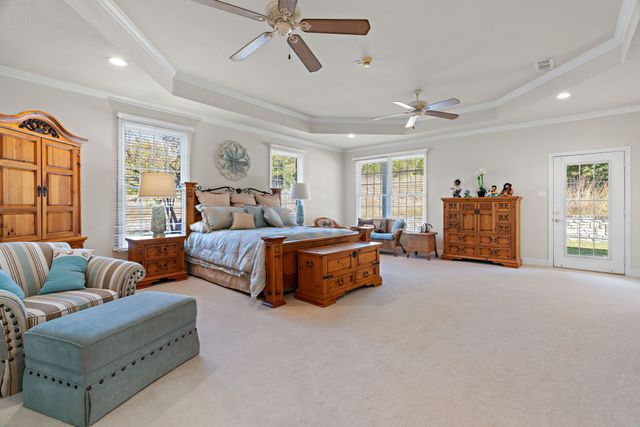 72 Crown Road, Willow Park, TX 76087