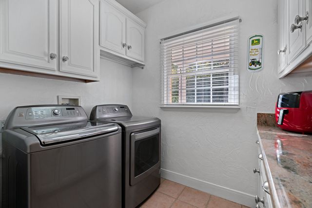 72 Crown Road, Willow Park, TX 76087