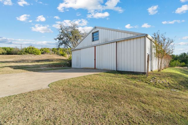 72 Crown Road, Willow Park, TX 76087