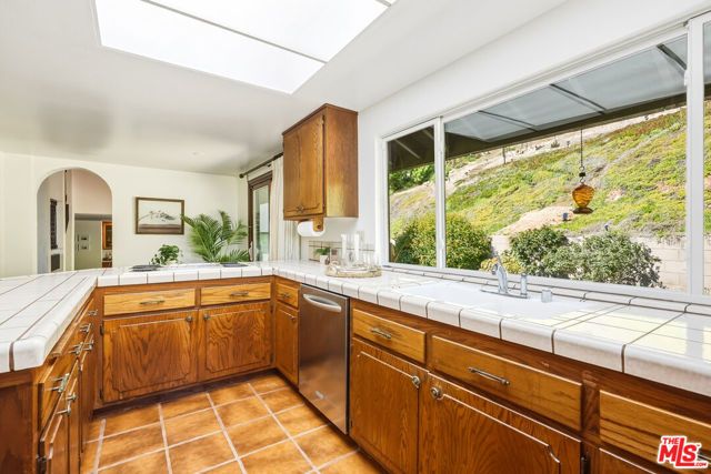 5461 Horizon Drive, Malibu, CA 90265