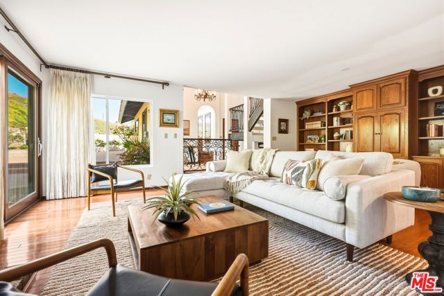 5461 Horizon Drive, Malibu, CA 90265
