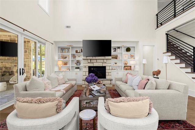 119 Chateau Place, Woodstock, GA 30188