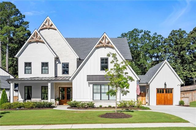 119 Chateau Place, Woodstock, GA 30188