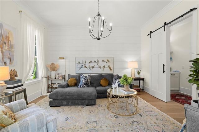 119 Chateau Place, Woodstock, GA 30188