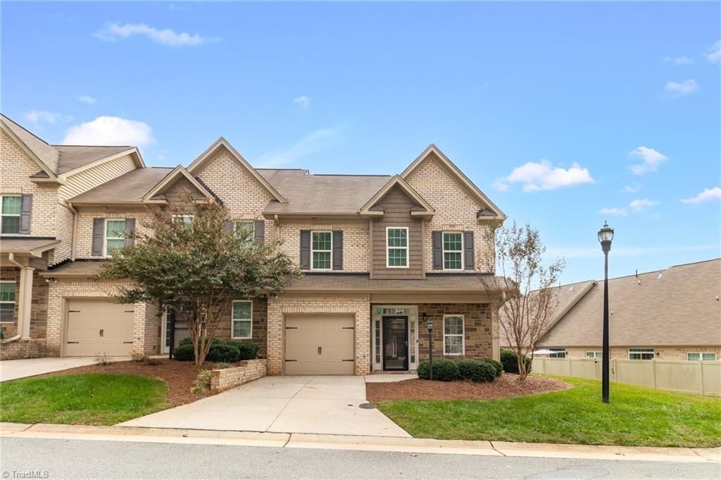 21 Pisgah Forest Circle, Greensboro, NC 27455