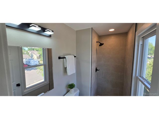 11156 W 104th Dr, Broomfield, CO 80021
