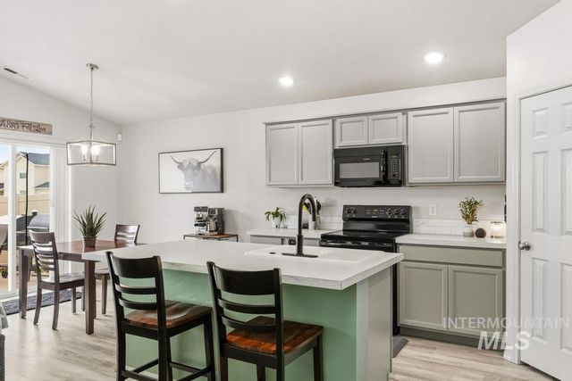 11389 W Tiekel River St, Nampa, ID 83686