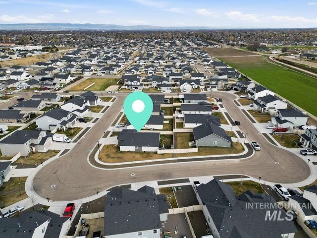 11389 W Tiekel River St, Nampa, ID 83686