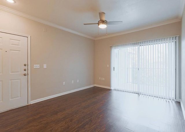 10505 S I-35 Frontage RD 723, Austin, TX 78747