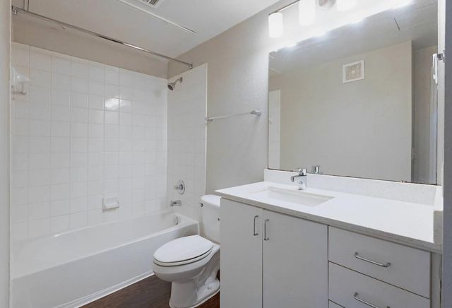 10505 S I-35 Frontage RD 723, Austin, TX 78747