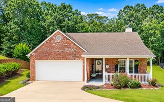 733 Jacoby Drive, Loganville, GA 30052