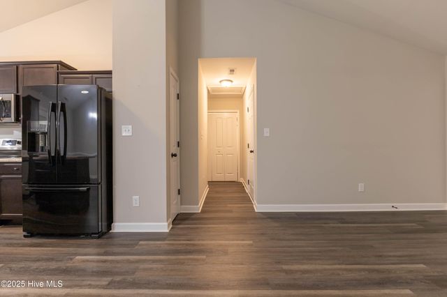 270 Breakwater Drive, Sneads Ferry, NC 28460