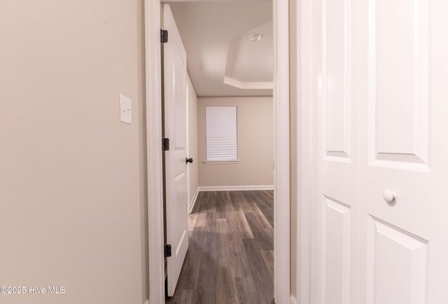 270 Breakwater Drive, Sneads Ferry, NC 28460