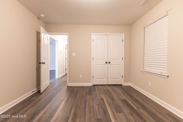 270 Breakwater Drive, Sneads Ferry, NC 28460