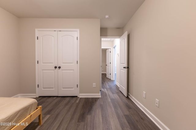 270 Breakwater Drive, Sneads Ferry, NC 28460