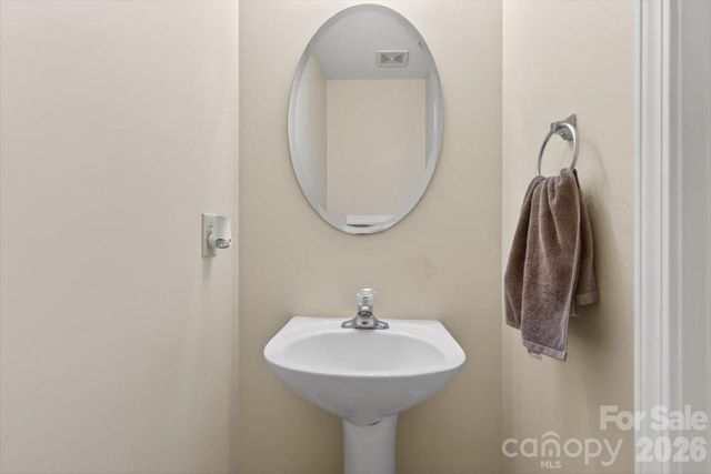 17035 Turning Stick Court, Charlotte, NC 28213