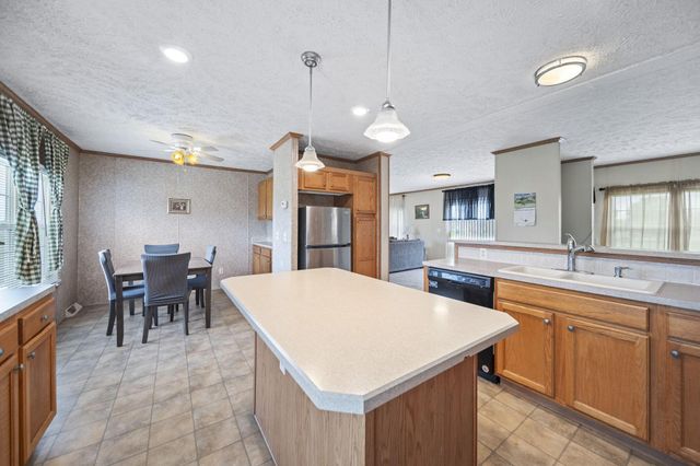 7046 Township Road 195, Centerburg, OH 43011