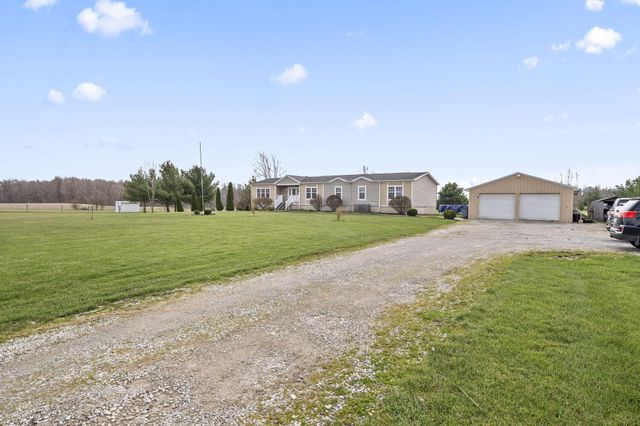 7046 Township Road 195, Centerburg, OH 43011
