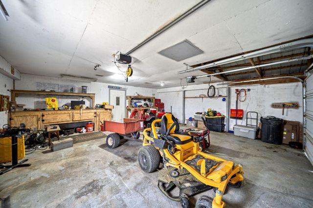 7046 Township Road 195, Centerburg, OH 43011
