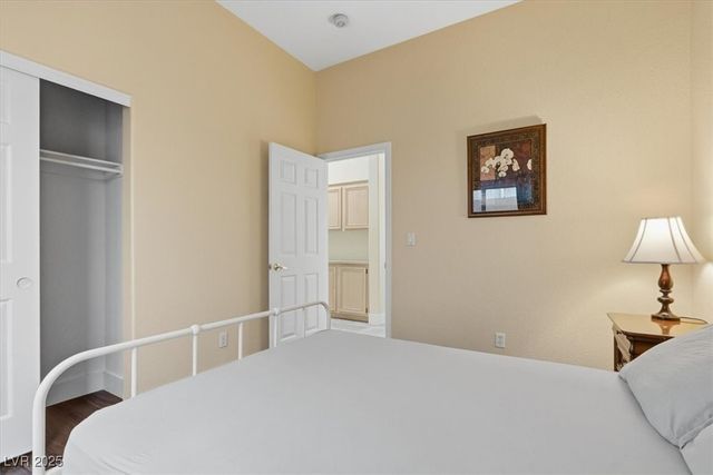 7842 Nookfield Drive, Las Vegas, NV 89147