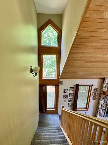 47302 Janovosky Road, Atlantic Mine, MI 49905