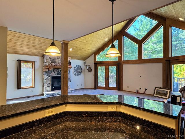 47302 Janovosky Road, Atlantic Mine, MI 49905