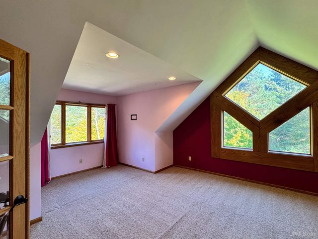 47302 Janovosky Road, Atlantic Mine, MI 49905