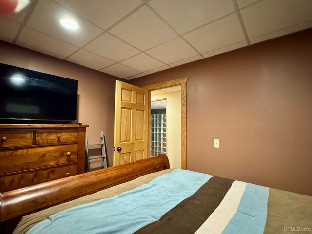 47302 Janovosky Road, Atlantic Mine, MI 49905