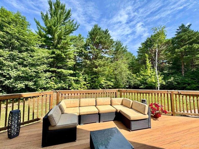 47302 Janovosky Road, Atlantic Mine, MI 49905