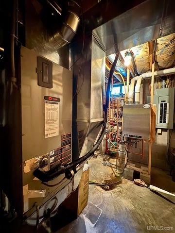 47302 Janovosky Road, Atlantic Mine, MI 49905