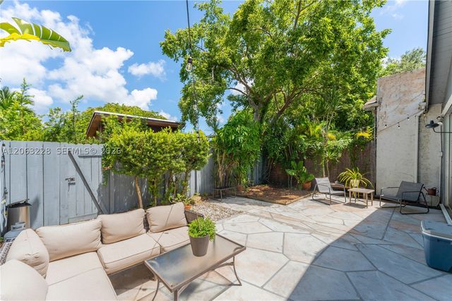 11209 SW 114th Lane Circle, Miami, FL 33176