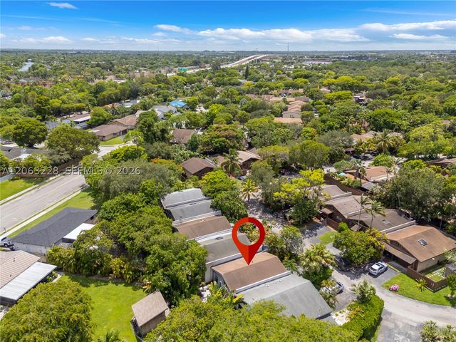 11209 SW 114th Lane Circle, Miami, FL 33176