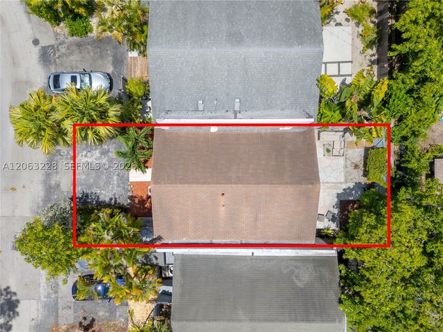 11209 SW 114th Lane Circle, Miami, FL 33176