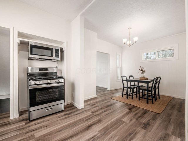 1889 S 4th Street, Columbus, OH 43207