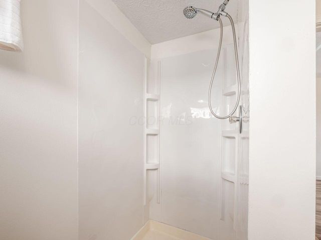 1889 S 4th Street, Columbus, OH 43207