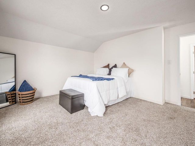 1889 S 4th Street, Columbus, OH 43207