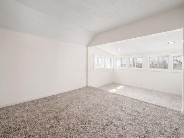 1889 S 4th Street, Columbus, OH 43207