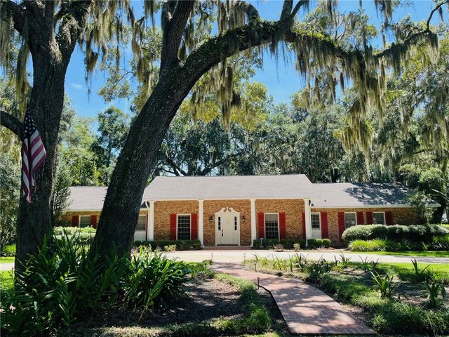 109 King Cotton Road, Brunswick, GA 31525