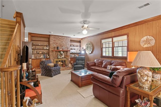 109 King Cotton Road, Brunswick, GA 31525