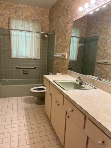 109 King Cotton Road, Brunswick, GA 31525