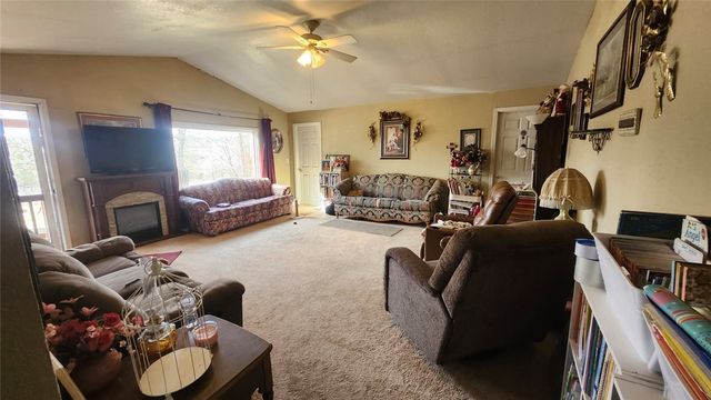 3447 3201, Clarksville, AR 72830