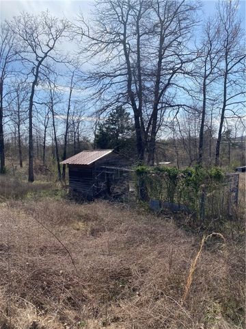 3447 3201, Clarksville, AR 72830